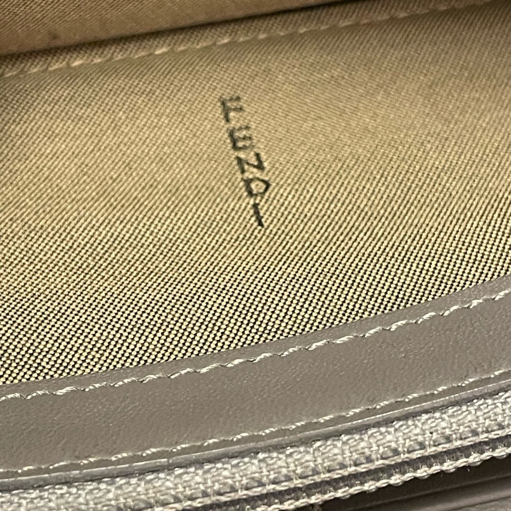 COPY - Fendi authentic Continental wallet with removable chain - Picture 12 of 15